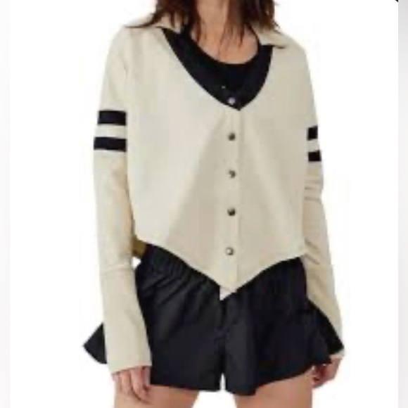 Free People Movement Quinn Layer
Jacket Size Xs - Picture 6 of 14